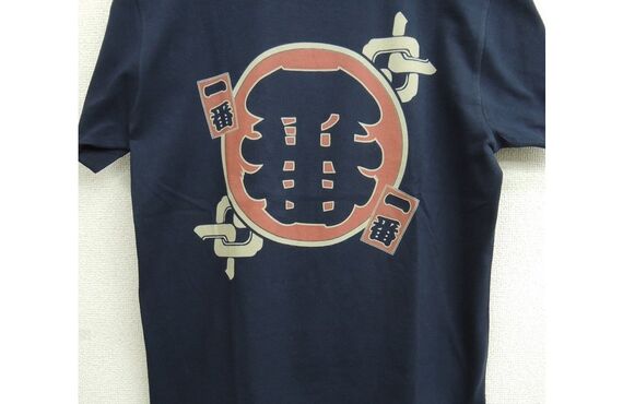 通販で和柄の半袖Tシャツを様々なサイズ別にご用意し販売しております